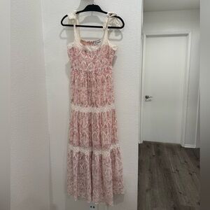 En Saison Pink and Cream Dress Size:Small